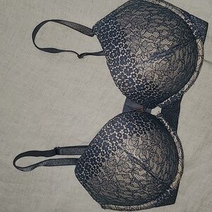 Victoria's secret pushup bra size 34DD